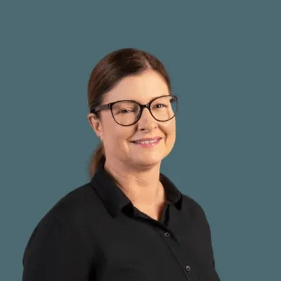 Pamela Hofer, Büroleitung