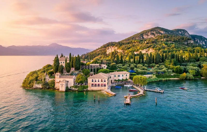 Italien